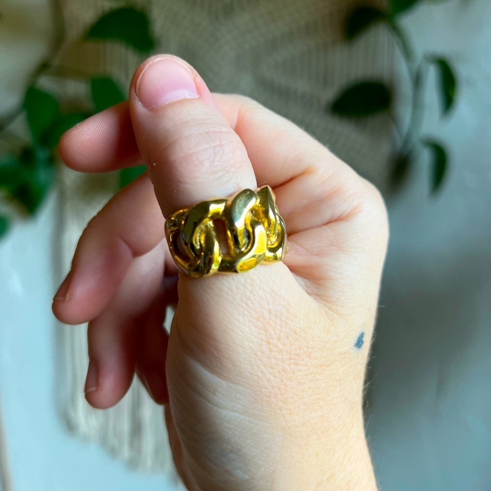 Melody Ehsani Cuban Link Ring Gold Tone Statement Ring Size 10 Bold Chunky Chain